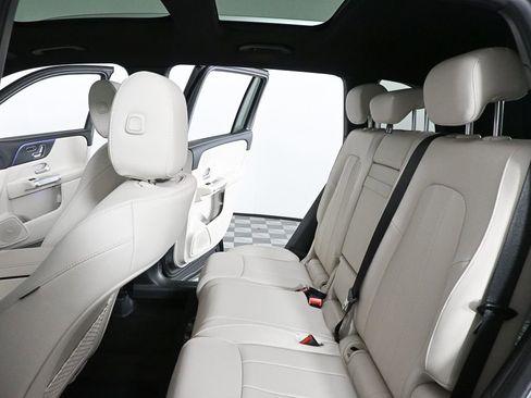 New 2026 Mercedes-Benz GLB 250 image 19