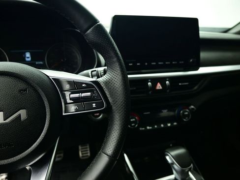 Used 2022 Kia Forte GT-Line w/ GT-Line Premium Package image 18