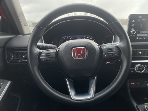 Used 2024 Honda Civic Touring image 17