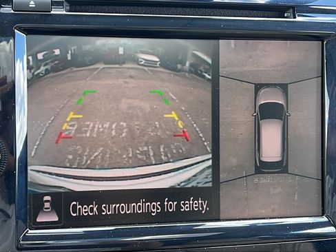 Used 2021 Nissan Murano Platinum w/ Cargo Package FWD image 17