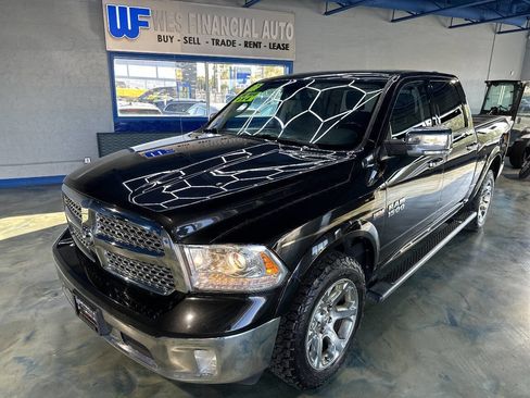 Used 2017 RAM 1500 Laramie image 5