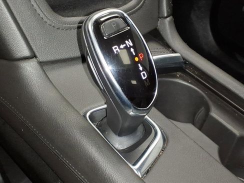 Used 2019 Cadillac XT5 Luxury image 18