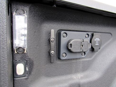 Used 2024 RAM 2500 Limited image 53