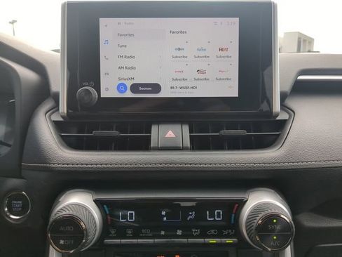 Used 2023 Toyota RAV4 XLE image 23