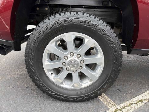 Used 2023 RAM 2500 Limited image 17