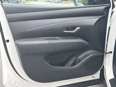 New 2026 Hyundai Tucson SEL Plus FWD image 12