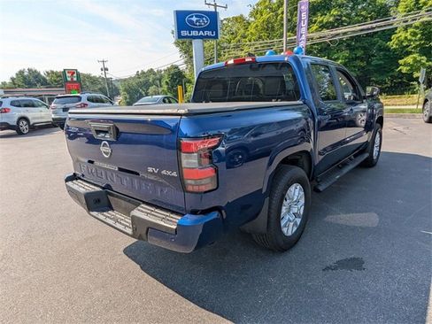 Used 2022 Nissan Frontier SV w/ Technology Package image 3