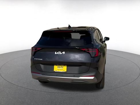Used 2026 Kia Sportage LX FWD image 12