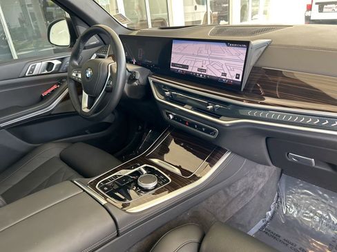 Used 2026 BMW X5 sDrive40i image 24