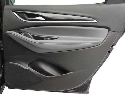 Used 2020 Buick Enclave Essence w/ Sport Touring Edition image 31