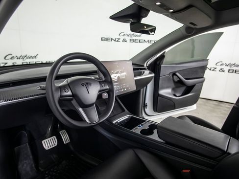 Used 2022 Tesla Model Y Performance AWD/4WD image 20
