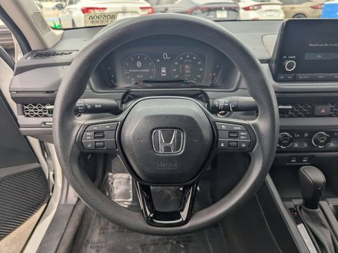 Certified 2025 Honda Accord SE image 20