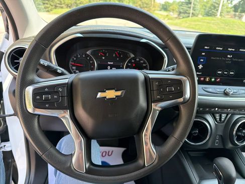 Used 2023 Chevrolet Blazer LT w/ Convenience Package AWD/4WD image 16