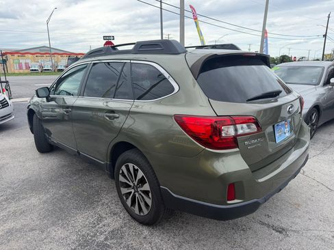 Used 2015 Subaru Outback 2.5i Limited AWD/4WD image 6