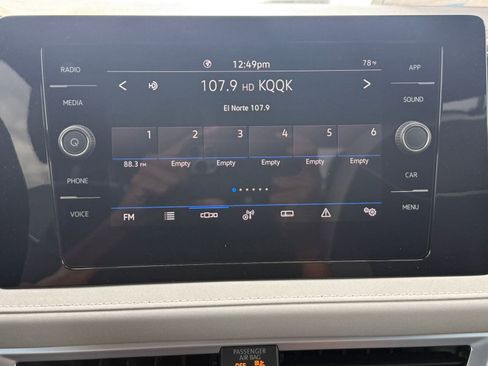 New 2026 Volkswagen Taos SE image 23