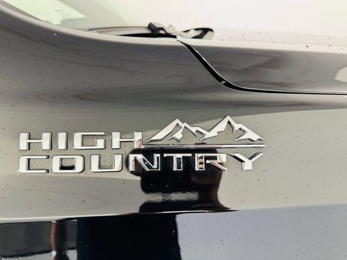 Used 2023 Chevrolet Suburban High Country w/ Max Trailering Package RWD image 34
