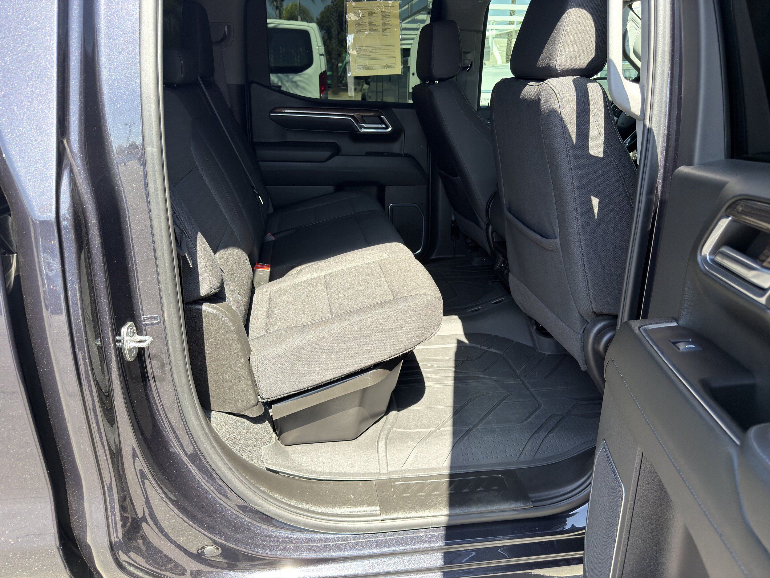 Used 2024 Chevrolet Silverado 1500 LT w/ Safety Package RWD image 12