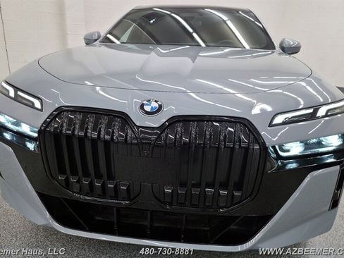 Used 2023 BMW 740i RWD image 39