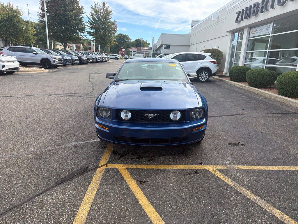 Used 2008 Ford Mustang GT RWD image 3
