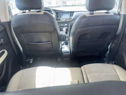 Used 2019 Buick Encore Preferred image 5