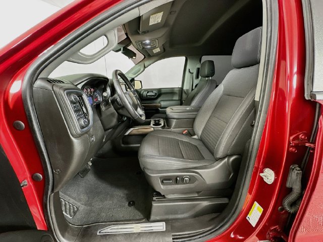 Used 2021 Chevrolet Silverado 1500 LT Trail Boss w/ Convenience Package II AWD/4WD image 21