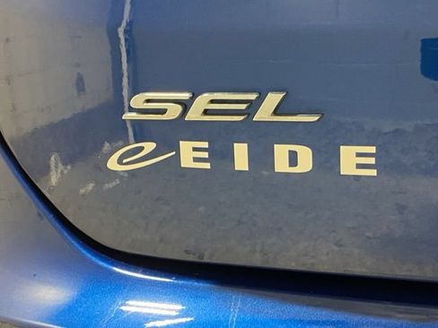 Certified 2023 Ford Edge SEL w/ Convenience Package AWD/4WD image 26