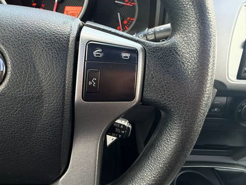 Used 2010 Toyota 4Runner SR5 AWD/4WD image 24