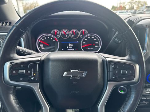Used 2021 Chevrolet Silverado 1500 LT Trail Boss w/ Convenience Package II image 19