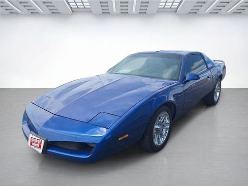 Used 1991 Pontiac Firebird Coupe RWD image 8
