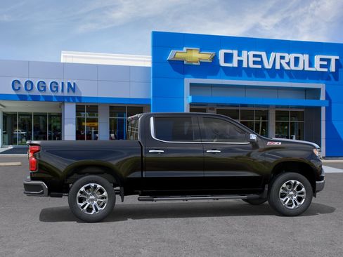 New 2026 Chevrolet Silverado 1500 LTZ w/ LTZ Premium Package AWD/4WD image 5