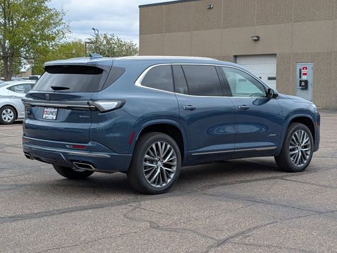 New 2026 Buick Enclave Avenir w/ Super Cruise Package AWD/4WD image 17