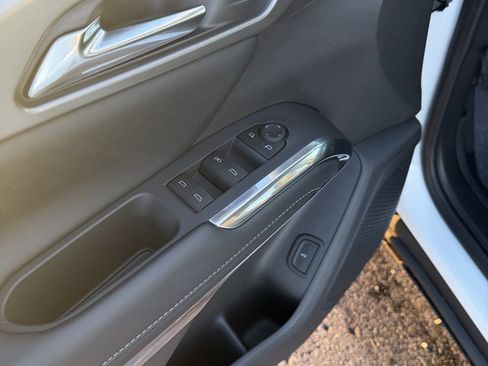 New 2026 Chevrolet Traverse LT w/ Sun and Wheel Package image 8