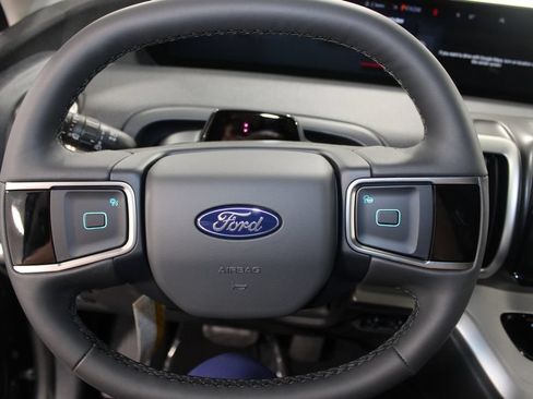 New 2026 Ford Expedition Active RWD image 38