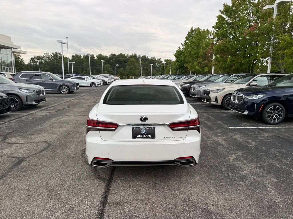 Used 2018 Lexus LS 500 AWD w/ Interior Upgrade Package image 4