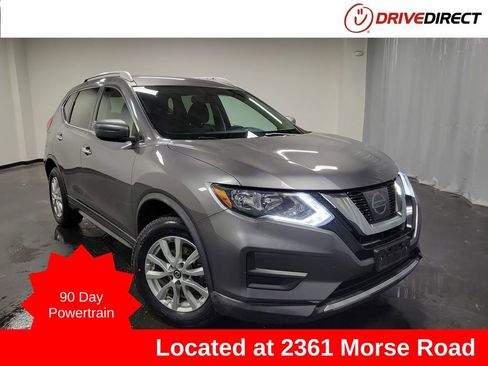 Used 2017 Nissan Rogue SV image 1