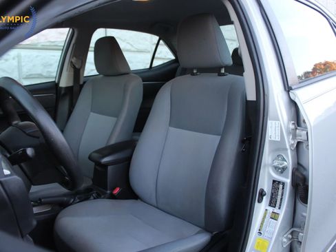 Used 2015 Toyota Corolla L image 27