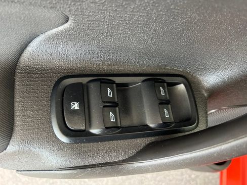 Used 2019 Ford Fiesta SE FWD image 45