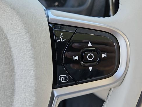 New 2026 Volvo XC90 B6 Ultra w/ Protection Package AWD/4WD image 37