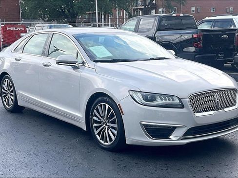 Used 2019 Lincoln MKZ Premiere FWD image 33