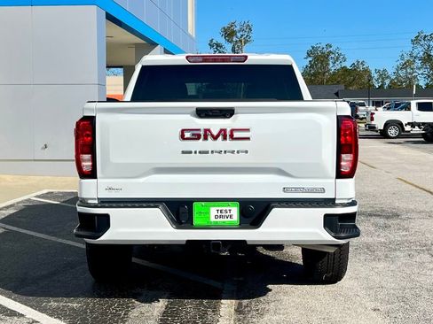 New 2026 GMC Sierra 1500 Elevation w/ LPO, Elevation Black Package image 4