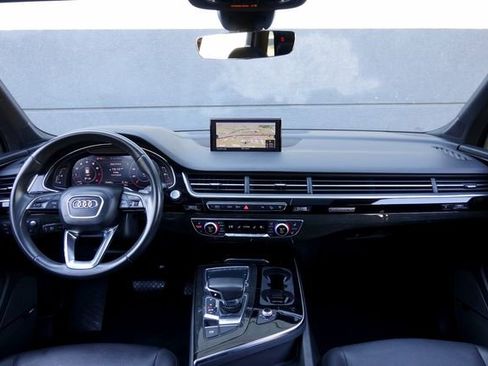 Used 2018 Audi Q7 3.0T Prestige w/ Prestige Package image 7