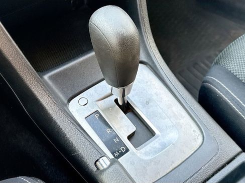 Used 2014 Subaru Crosstrek 2.0i Premium image 15