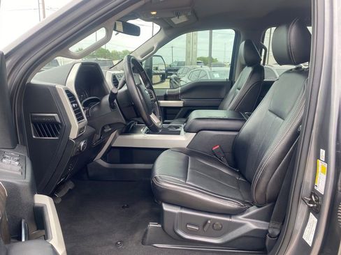 Used 2021 Ford F250 Lariat w/ Lariat Value Package AWD/4WD image 10