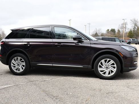 Used 2023 Lincoln Corsair AWD image 8