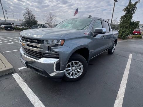 Used 2021 Chevrolet Silverado 1500 LT w/ Z71 Off-Road Package image 4
