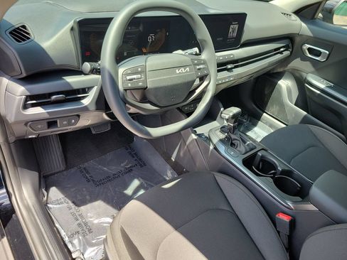 New 2026 Kia K4 FWD image 6