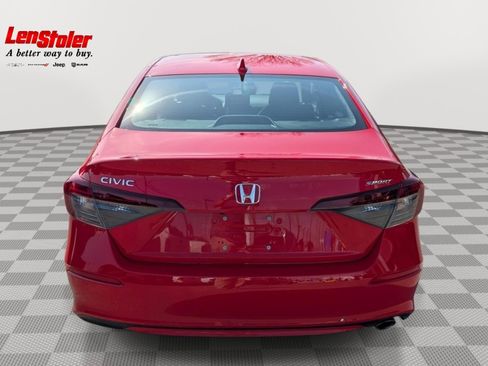 Used 2025 Honda Civic Sport image 4