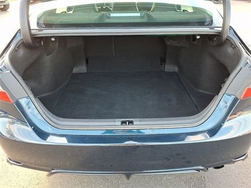 Used 2021 Toyota Camry SE image 29