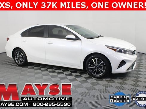 Used 2024 Kia Forte LXS w/ LXS Technology Package image 1