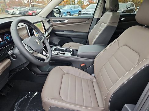 New 2026 Volkswagen Atlas SEL image 24